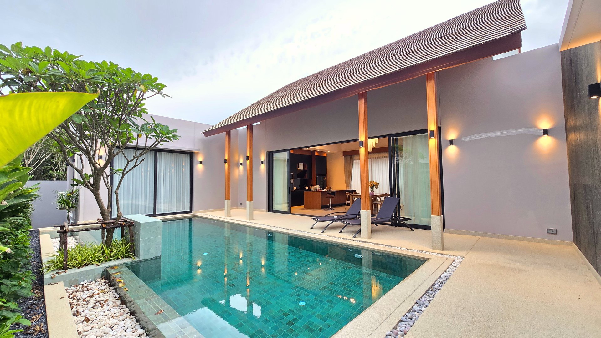 Bang Tao tropical pool villa Phuket 3-bedroom villa, ready now