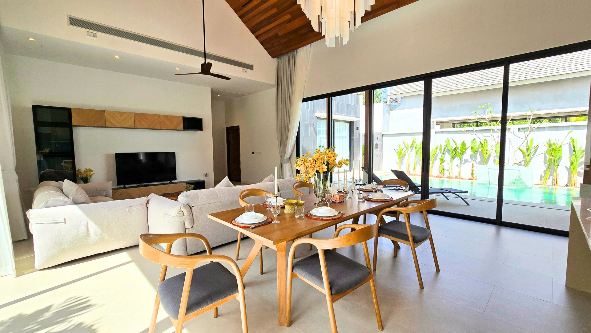 Bang Tao tropical pool villa Phuket