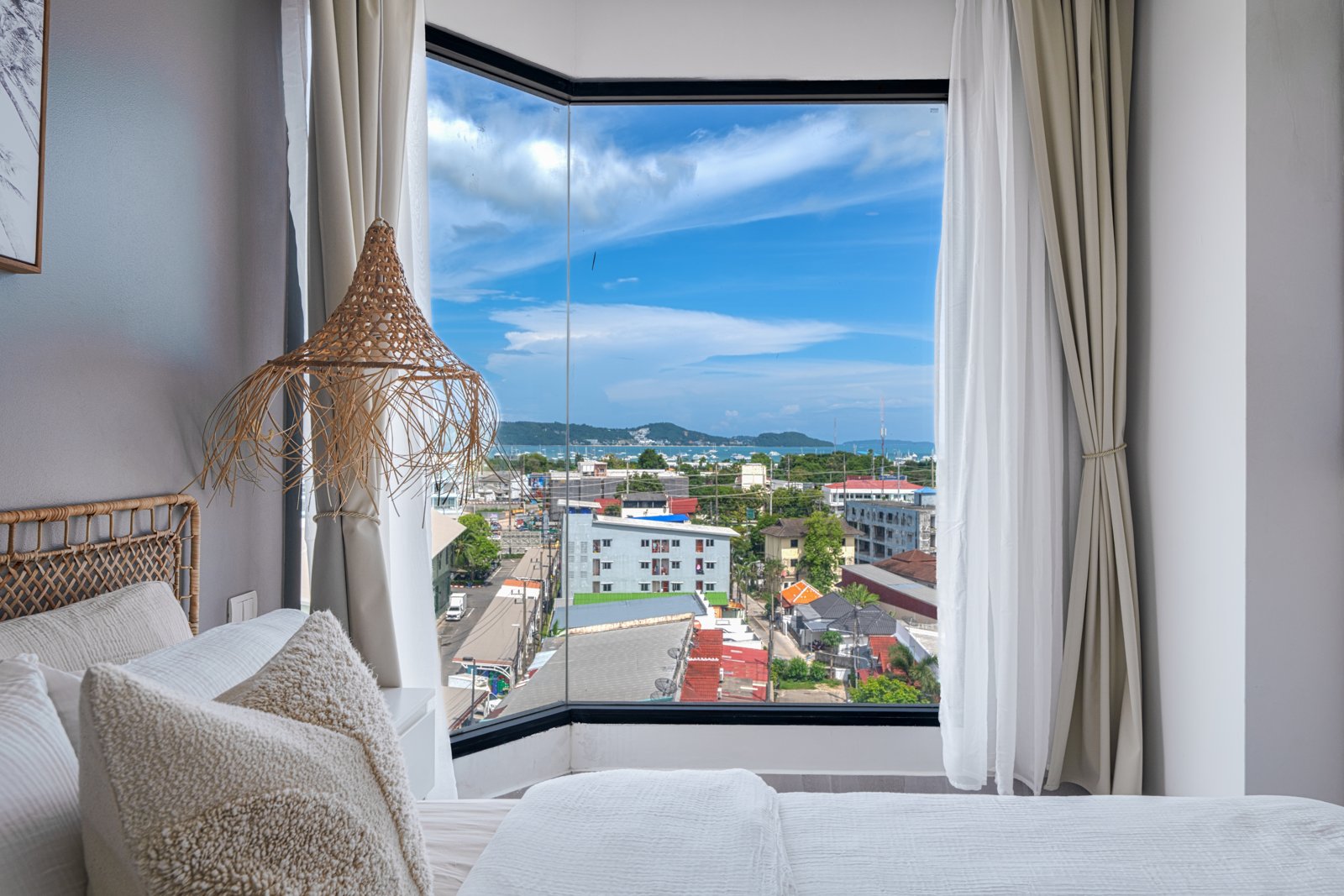 Chalong Tower Apartments photo 2