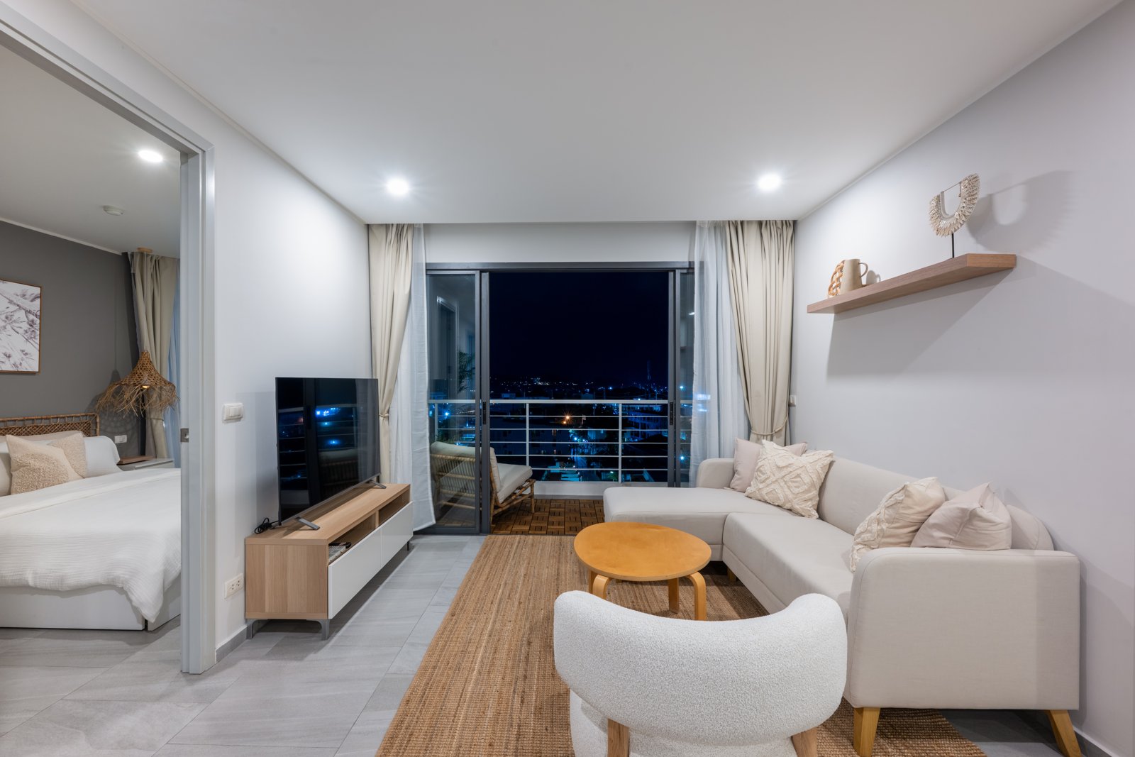 Chalong Tower Apartments photo 4