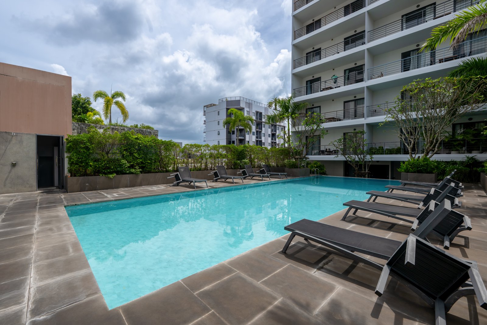 Chalong Tower Apartments photo 11