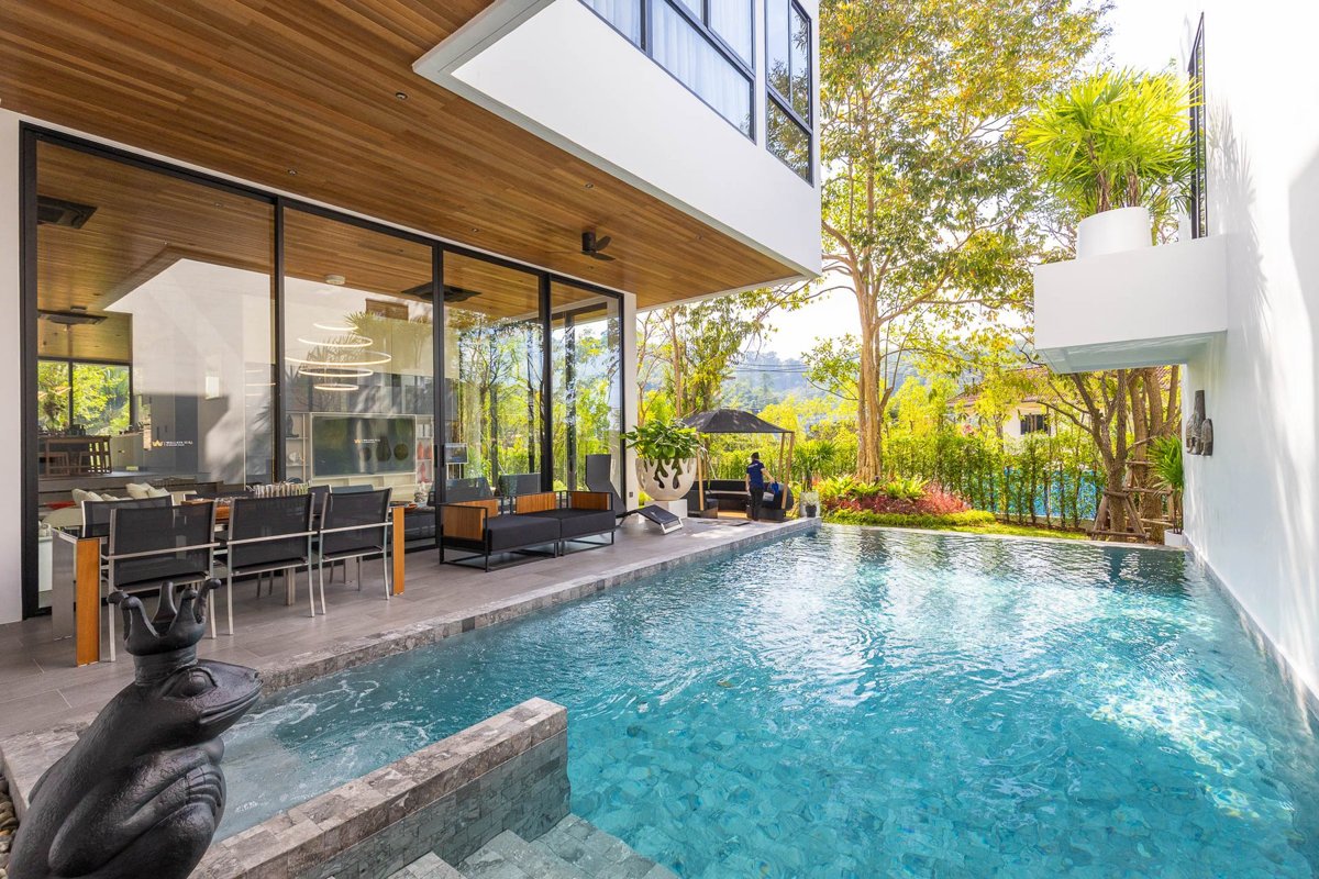 Kamala Hillside Pool Villas