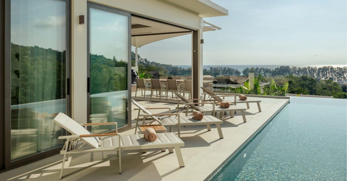 Naithon Sea-View Villas