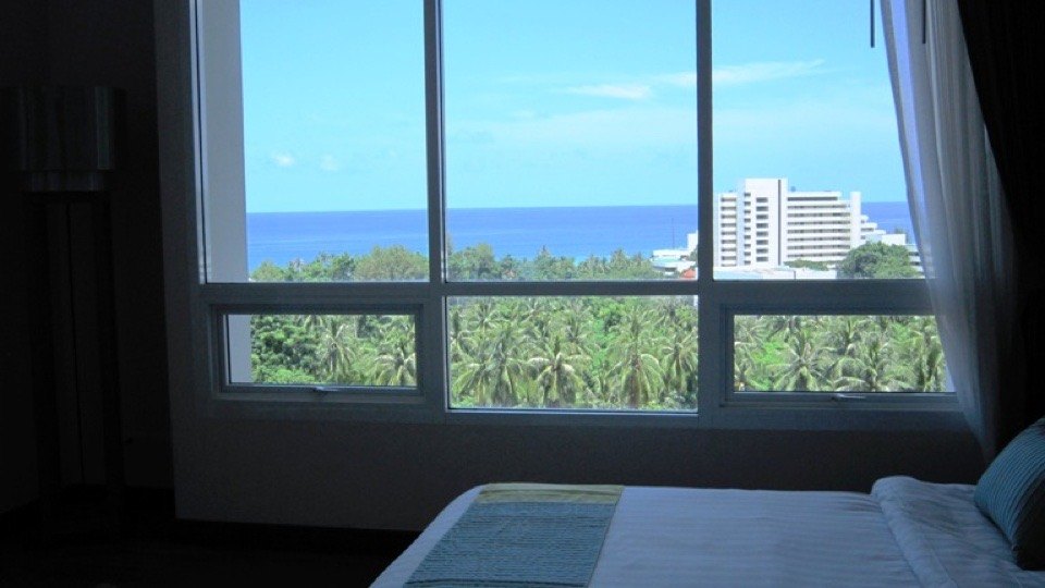 Karon Freehold Condo photo 14
