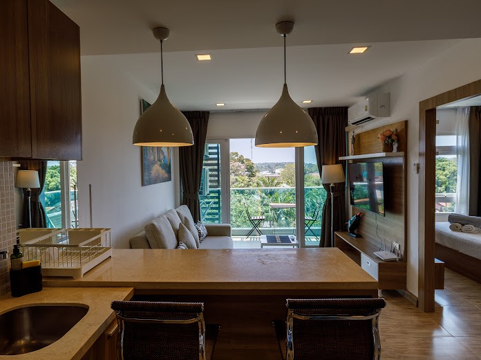 Nai Harn Freehold Condo photo 4