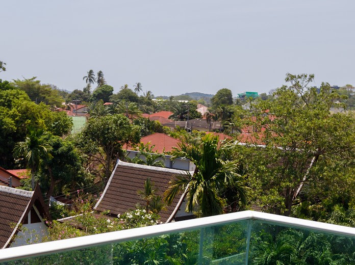 Nai Harn Freehold Condo photo 11