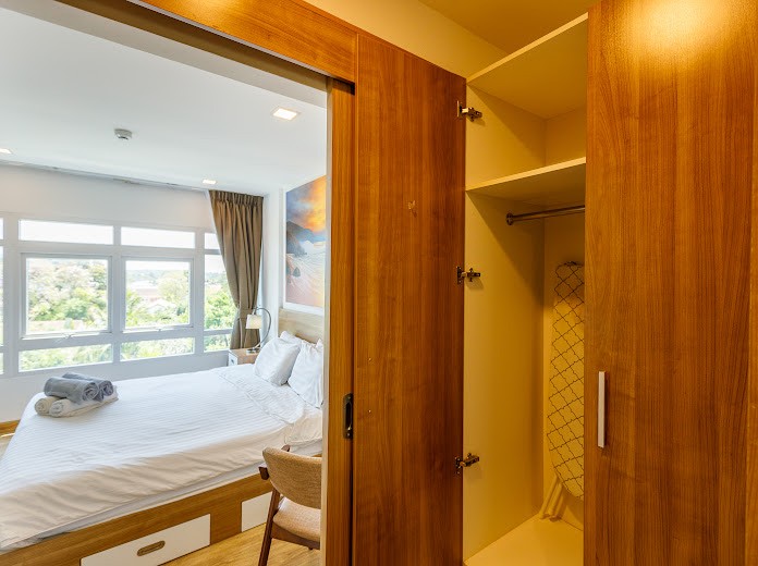 Nai Harn Freehold Condo photo 16