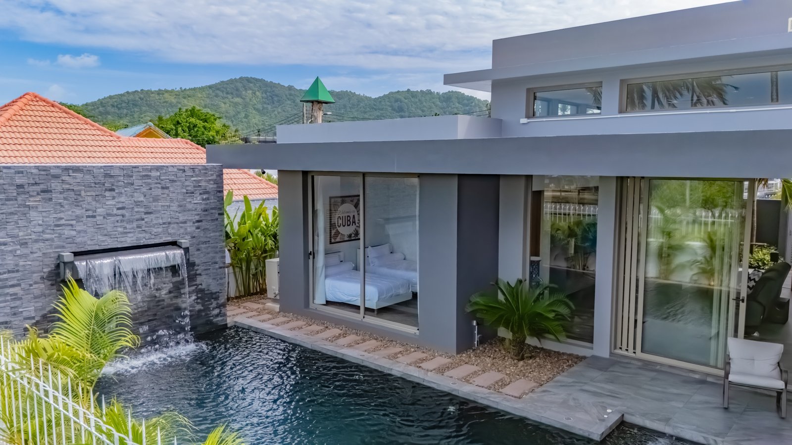 Rawai Modern Pool Villa